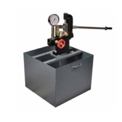 HIGH PRESSURE HAND TEST PUMPS UP TO 1300 BAR